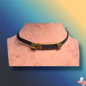 SIGNED CHICO’S Black Faux Leather Gold Bar Choker Necklace Rhinestone Tag 90